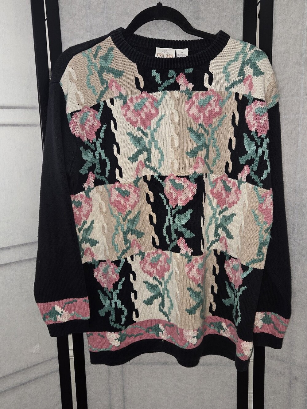 Vintage Black Pink Tan Floral Knitted Sweater Oversized Medium Large Cottagecore